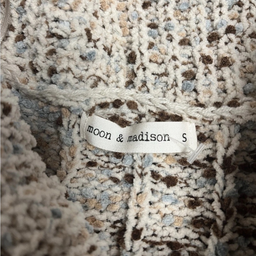 Moon & Madison Women’s S Cozy Confetti Cowl Neck Sweater Party Fall Winter Cold - Picture 2 of 7